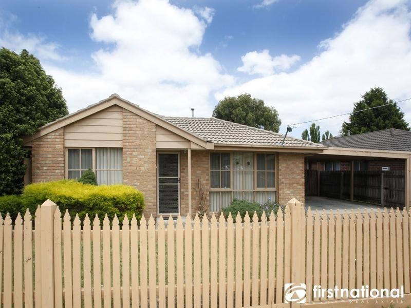 130 Warana Drive, Hampton Park VIC 3976