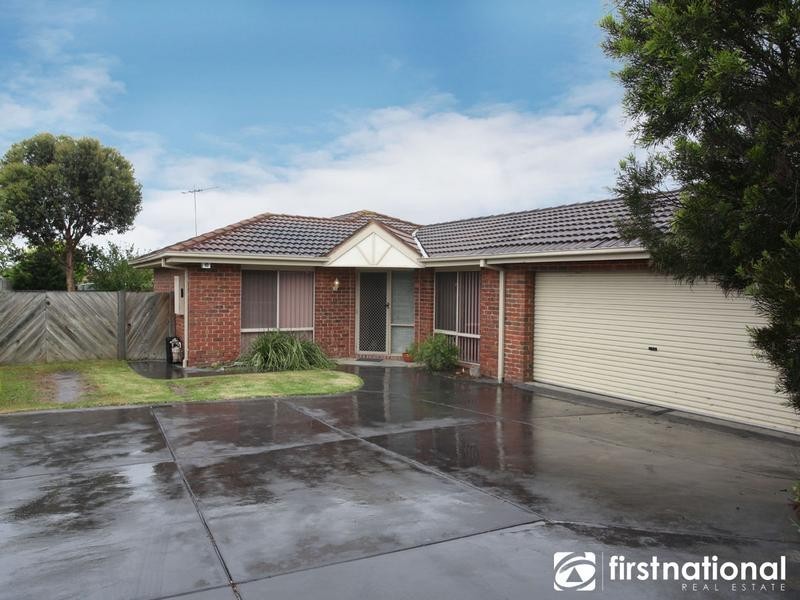 13 Sneddon Drive, Narre Warren South VIC 3805