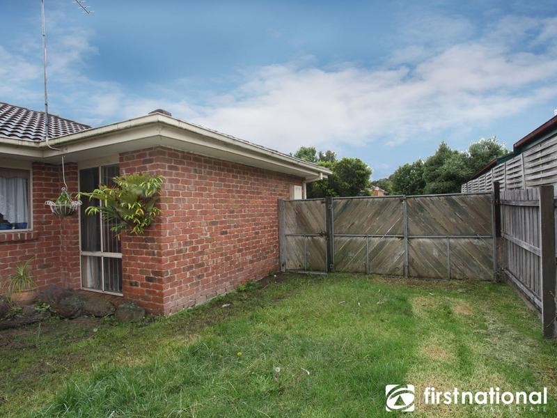 13 Sneddon Drive, Narre Warren South VIC 3805