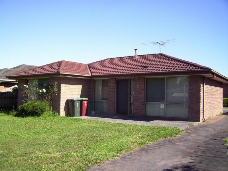 1/8 Helen Court, Narre Warren VIC 3805