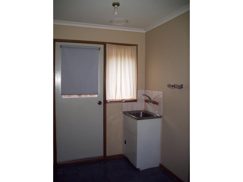 1/8 Helen Court, Narre Warren VIC 3805