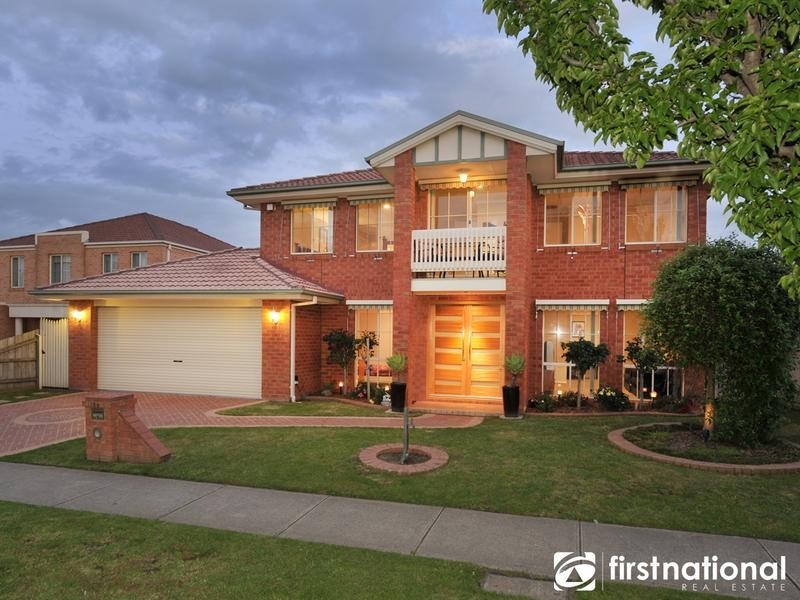 54 The Promenade, Narre Warren South VIC 3805