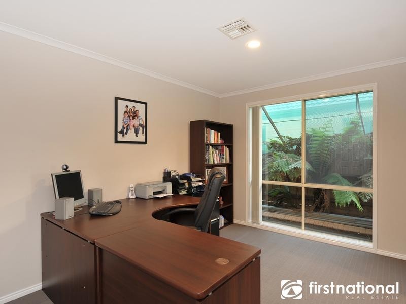 54 The Promenade, Narre Warren South VIC 3805