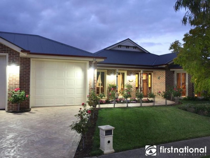 23 Mallard Street, Berwick VIC 3806