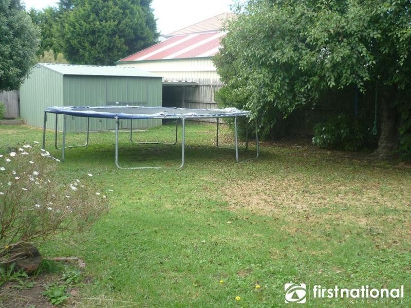 7 Scarborough Drive, Narre Warren South VIC 3805