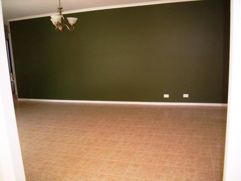 76 Kingston Avenue, Narre Warren South VIC 3805