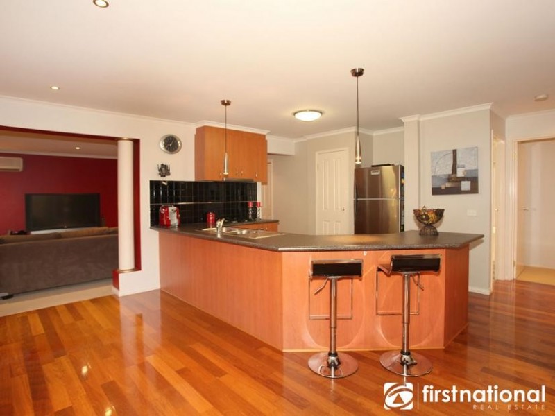 6 Conifer Court, Narre Warren South VIC 3805