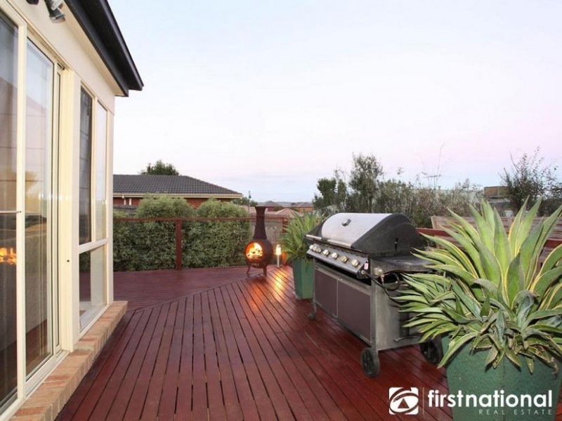 6 Conifer Court, Narre Warren South VIC 3805