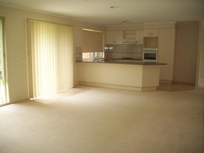 57 Harrington Drive, Narre Warren South VIC 3805