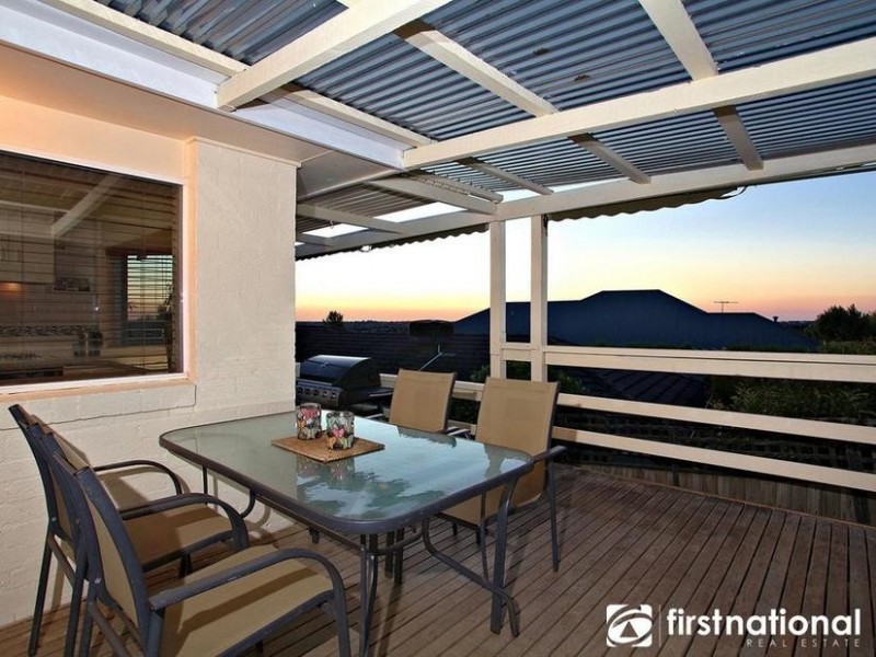 8 Hillview Place, Berwick VIC 3806