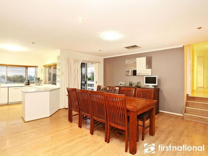 8 Hillview Place, Berwick VIC 3806