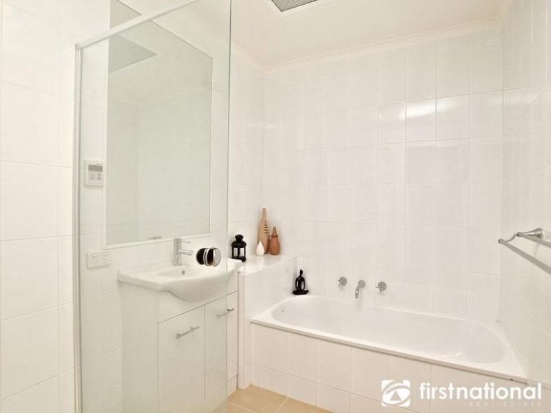 8 Hillview Place, Berwick VIC 3806