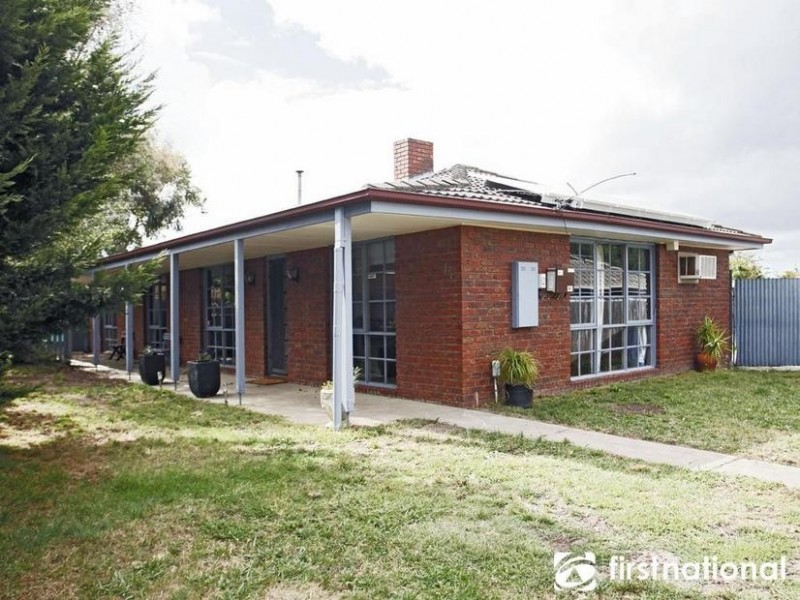 14 Debanne Court, Narre Warren VIC 3805