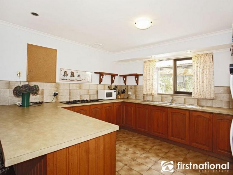 14 Debanne Court, Narre Warren VIC 3805