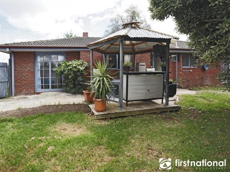 14 Debanne Court, Narre Warren VIC 3805