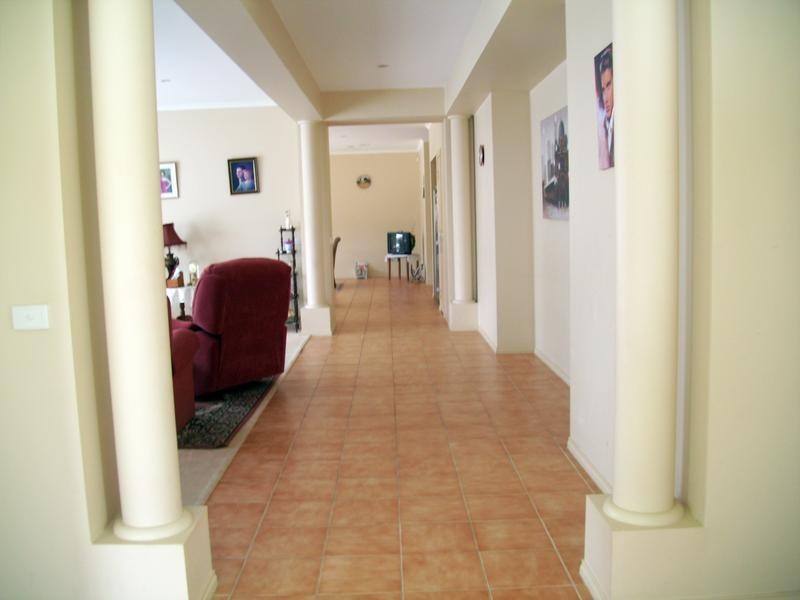 38 Bateman Grove, Hampton Park VIC 3976