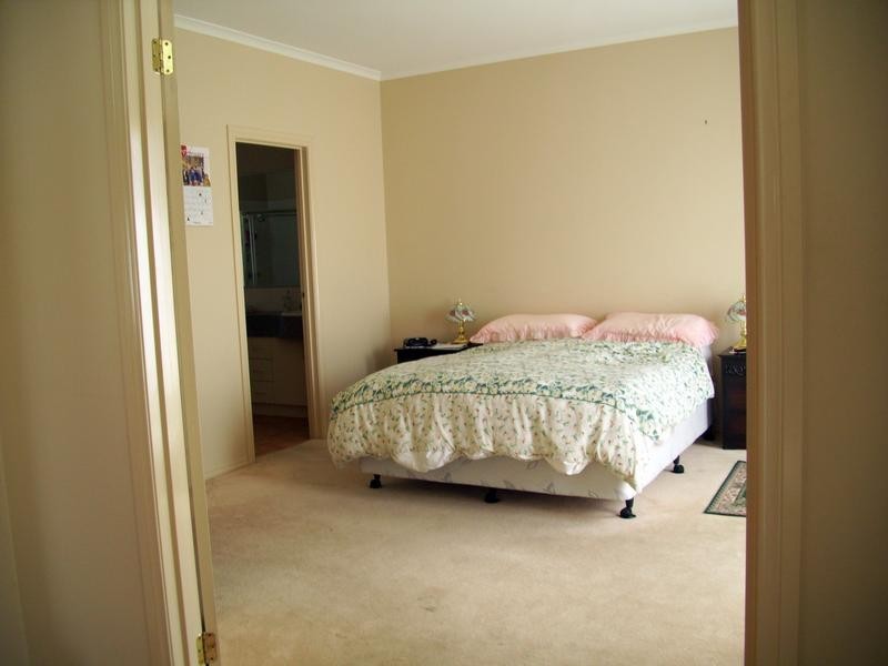 38 Bateman Grove, Hampton Park VIC 3976