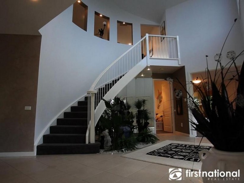 210 Kenilworth Avenue, Beaconsfield VIC 3807