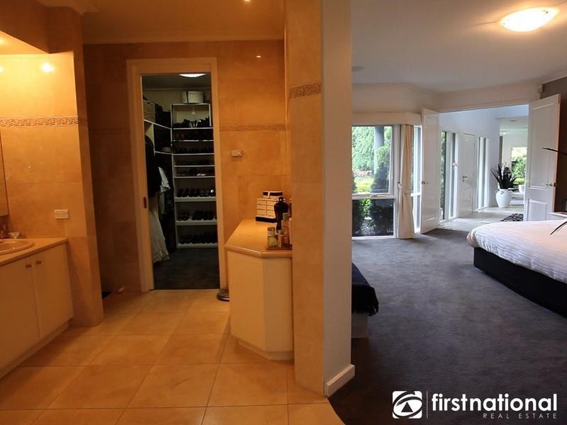 210 Kenilworth Ave, Beaconsfield VIC 3807