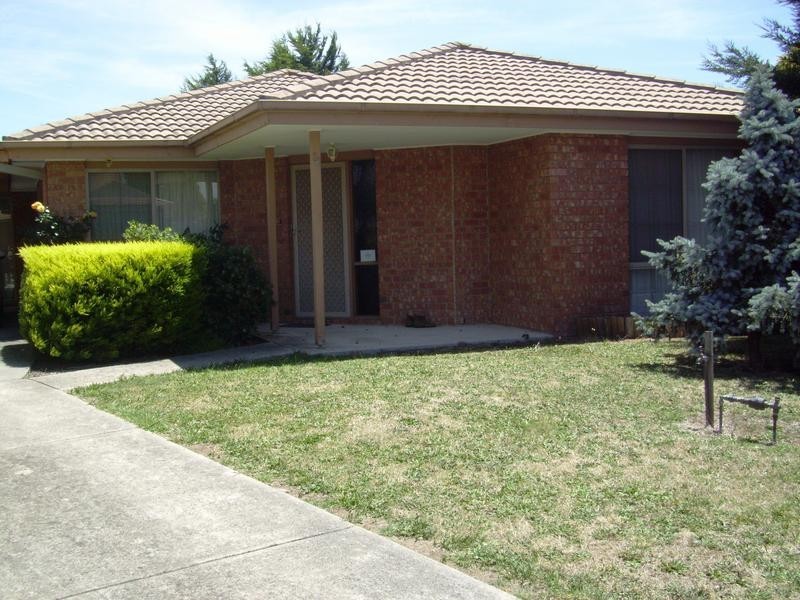 54 Pentland Drive, Narre Warren VIC 3805