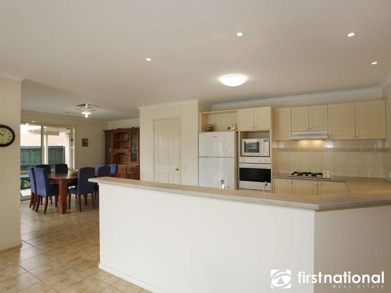 7 Brookville Court, Narre Warren South VIC 3805