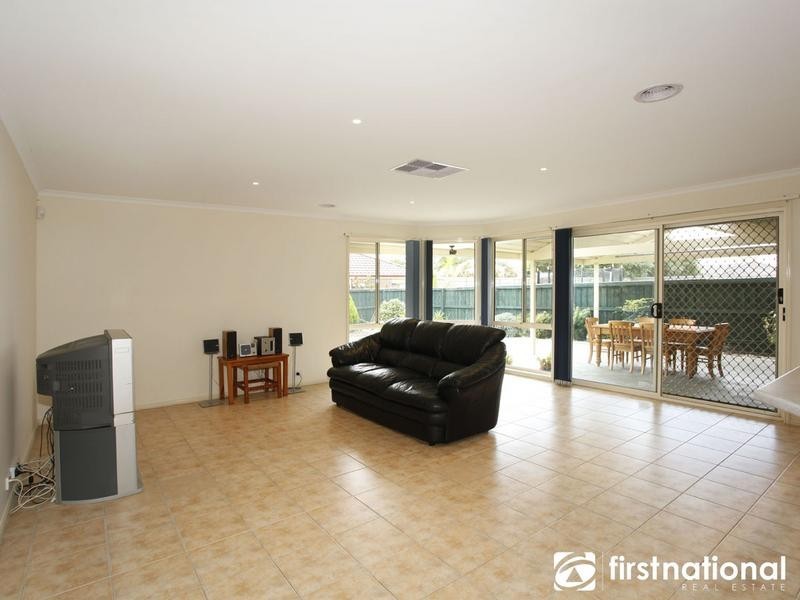 7 Brookville Court, Narre Warren South VIC 3805