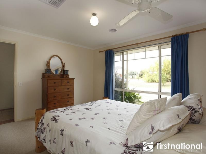 7 Brookville Court, Narre Warren South VIC 3805