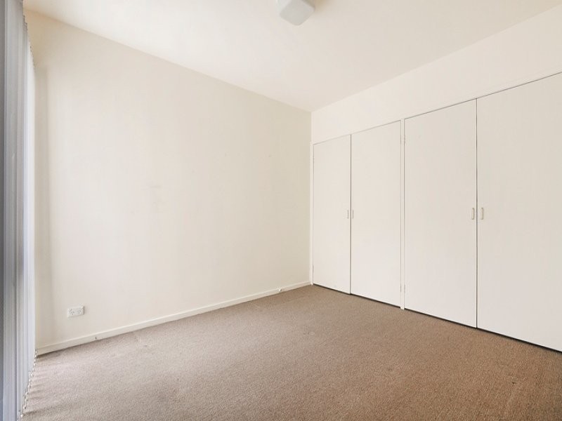 4/2 Shrives Road, Narre Warren VIC 3805