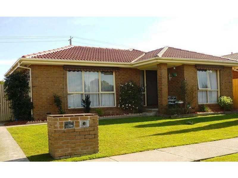 22 Justin Circuit, Hampton Park VIC 3976