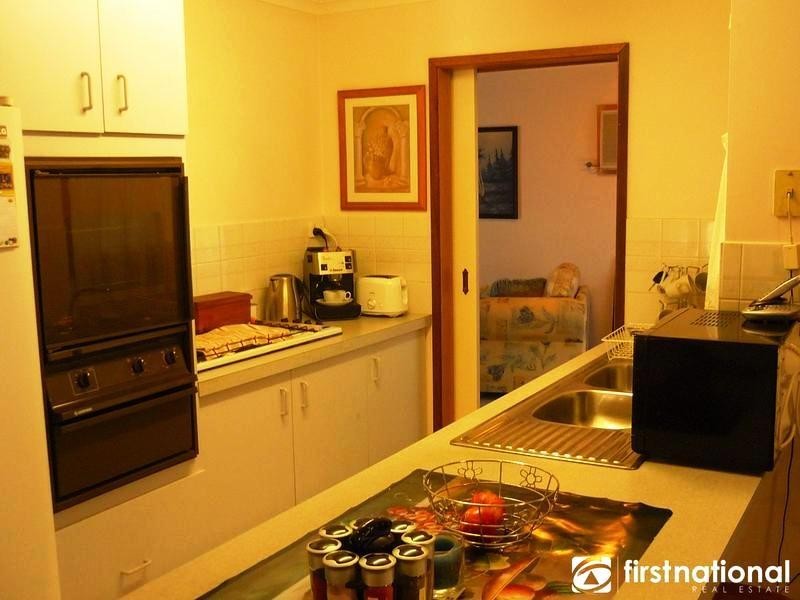 22 Justin Circuit, Hampton Park VIC 3976