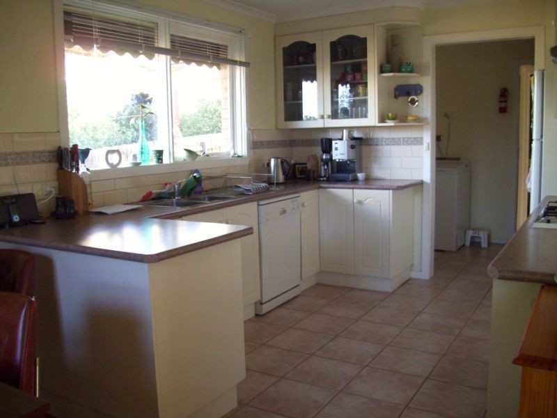 11 Wauchope Avenue, Narre Warren VIC 3805