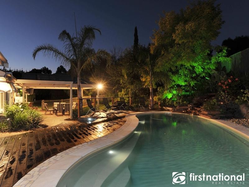 9 Angela Court, Narre Warren North VIC 3804