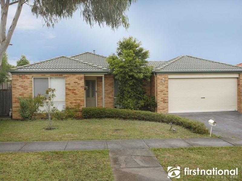 20 Grand Arch Way, Berwick VIC 3806