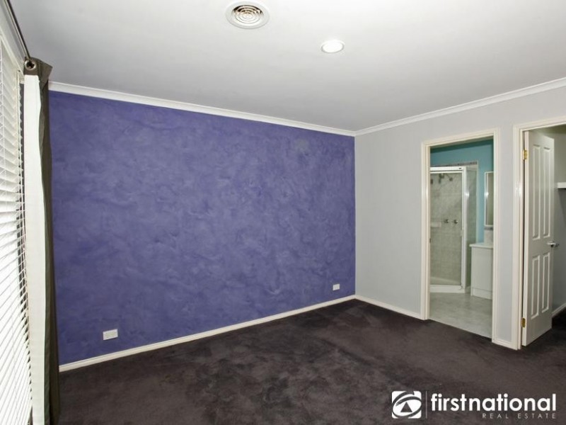 20 Grand Arch Way, Berwick VIC 3806