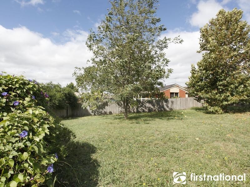 59 Amber Crescent, Narre Warren VIC 3805