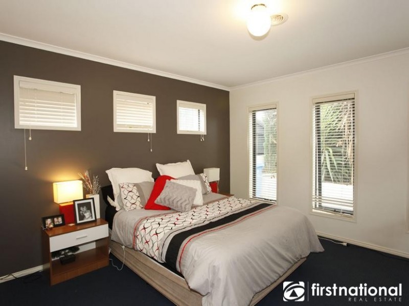 30 Lorikeet Drive, Berwick VIC 3806