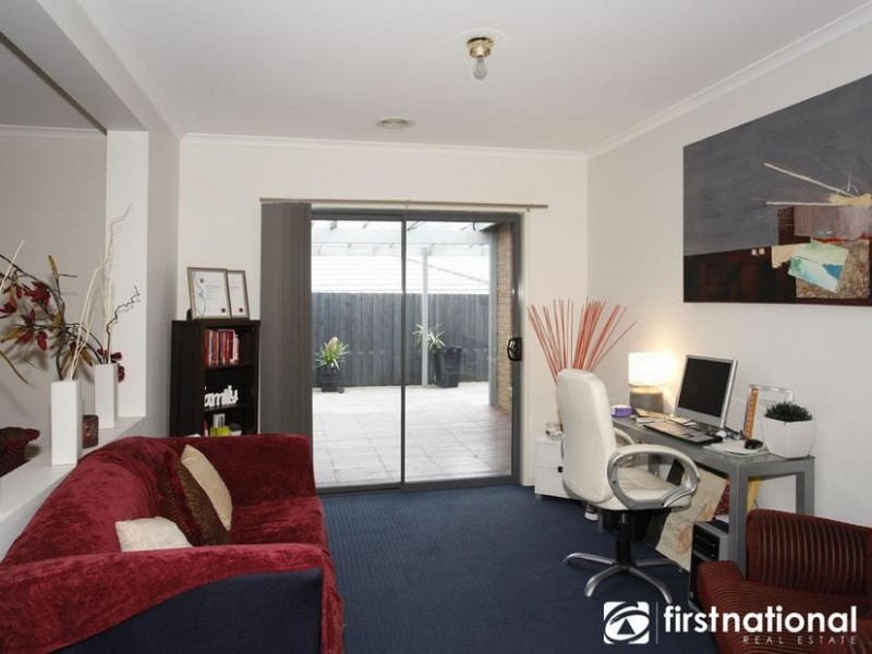 30 Lorikeet Drive, Berwick VIC 3806