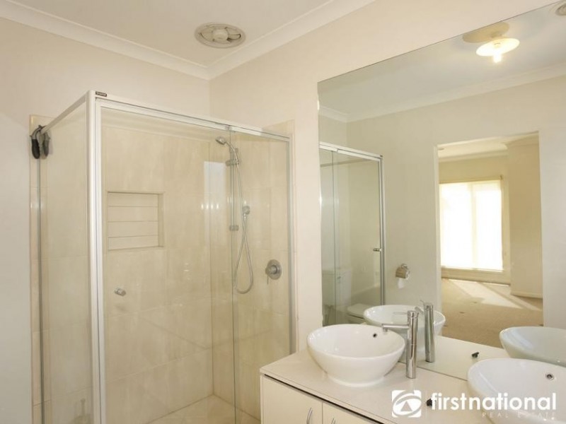 55 Piermont Drive, Berwick VIC 3806