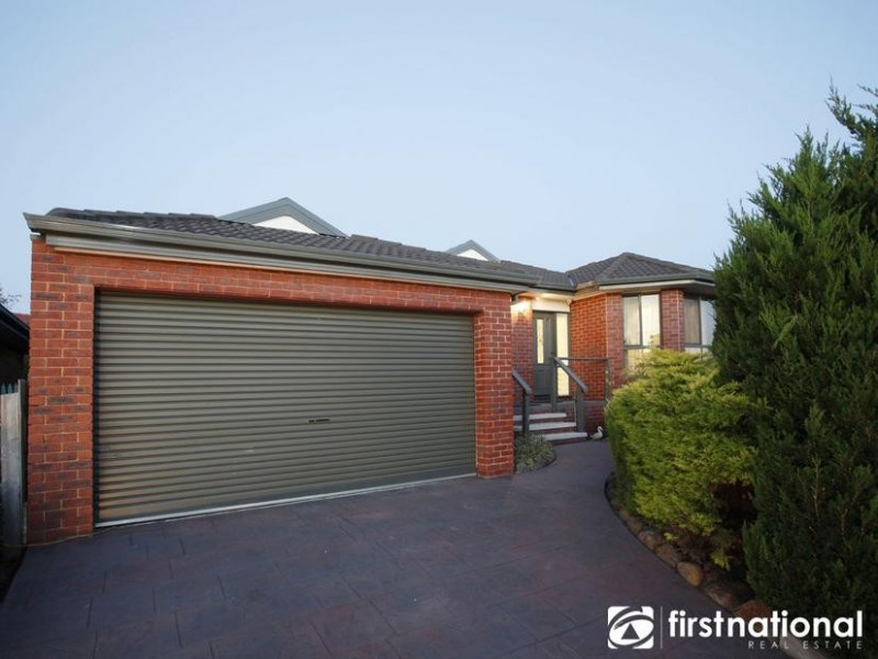 54 Bellevue Drive, Berwick VIC 3806