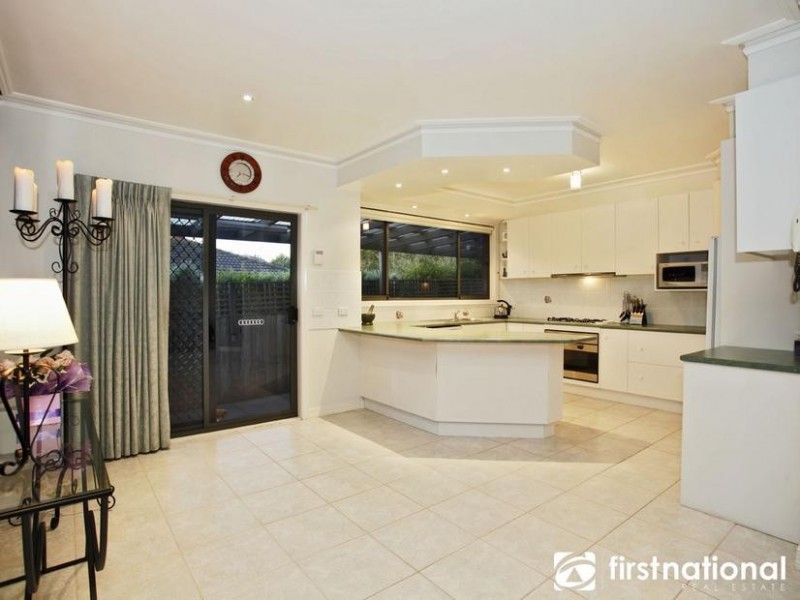 54 Bellevue Drive, Berwick VIC 3806