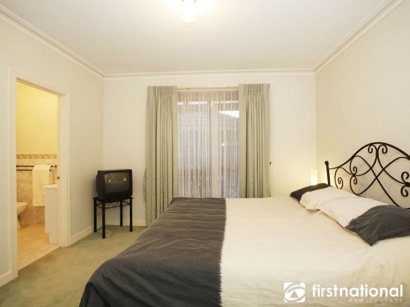 54 Bellevue Drive, Berwick VIC 3806