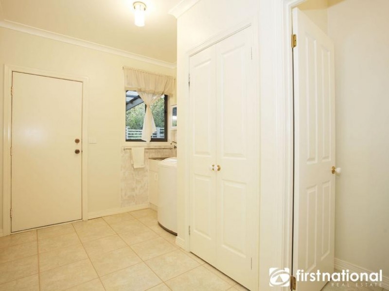 54 Bellevue Drive, Berwick VIC 3806