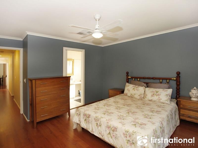 66 Lodge Crescent, Berwick VIC 3806