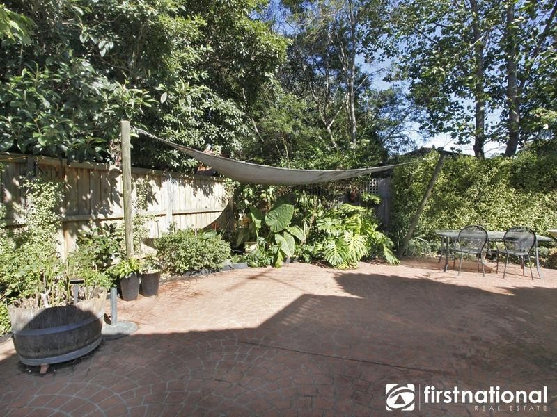 66 Lodge Crescent, Berwick VIC 3806