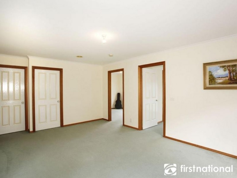 5 Browtop Road, Narre Warren VIC 3805