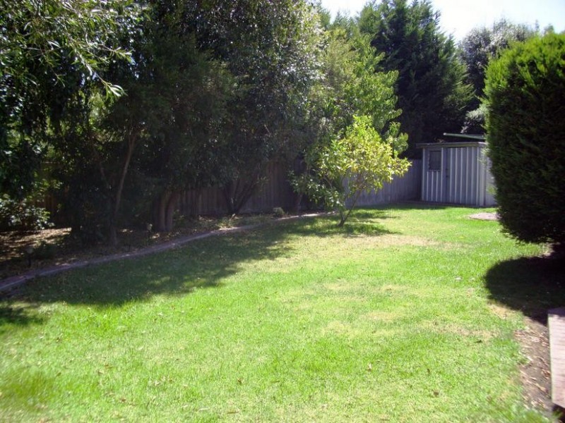 9 Clarrisa Court, Narre Warren VIC 3805