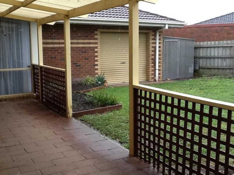 4 Cliff Court, Narre Warren VIC 3805