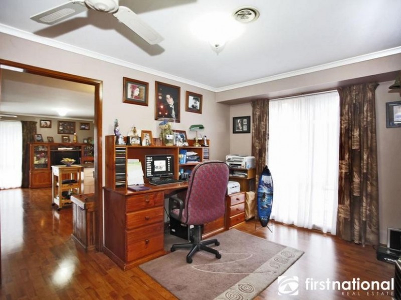 2 Forrester Walk, Narre Warren South VIC 3805