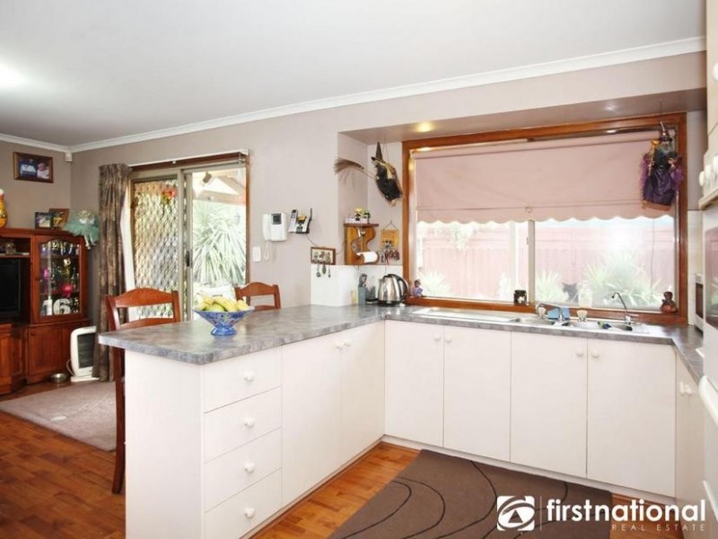 2 Forrester Walk, Narre Warren South VIC 3805