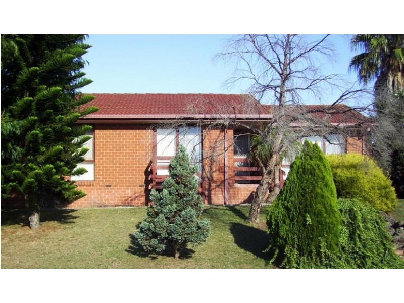 5 Blackwood Drive, Narre Warren VIC 3805